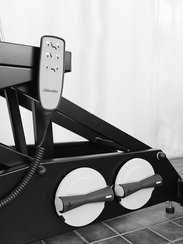 Afrodite-hoitotuoli 3 moottoria KOKOMUSTA langaton - Image 2