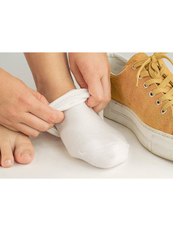 Vaivaisenluunsuoja erottajalla 1 koko - Image 6