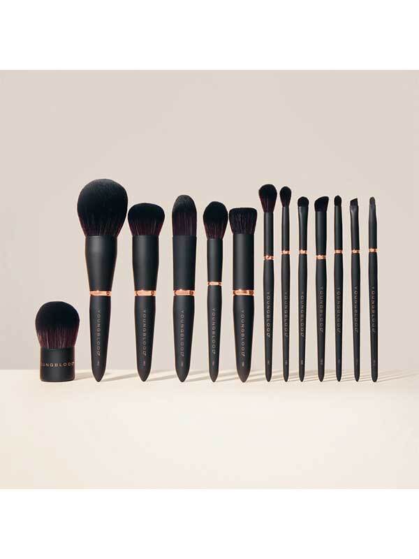 YB Multi-Tasker Creme Blush Brush YB14 - Image 3